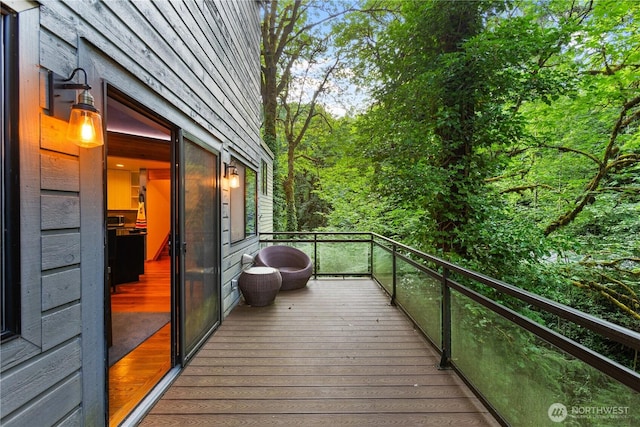 6520 E Mercer Way, Mercer Island, WA 98040 - view of wooden deck