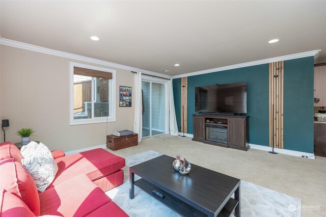 living room featuring crown molding, recessed lighting, carpet, and baseboards