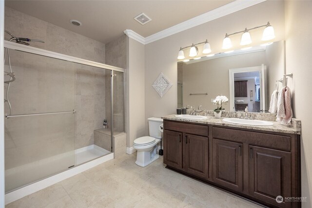 full bath featuring visible vents, a shower stall, toilet, and a sink