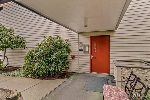 view of doorway to property