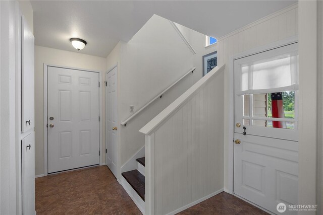 4030 Kamilche Point Rd, Shelton, WA 98584 - foyer featuring stairway and baseboards