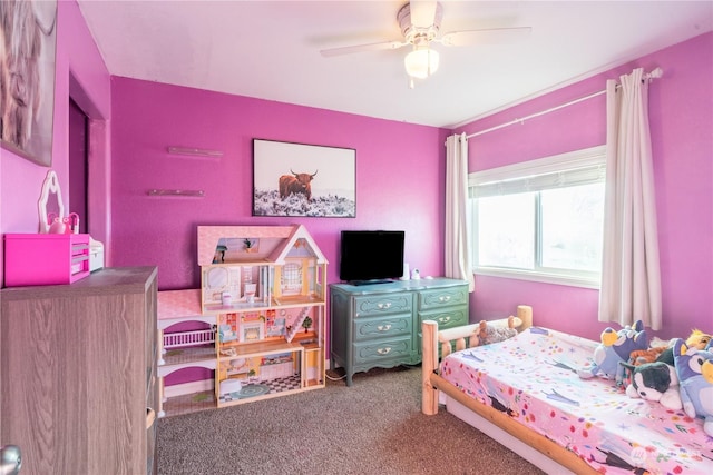 bedroom with ceiling fan and carpet