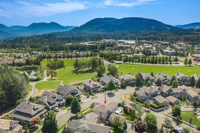 bird's eye view with a mountain view