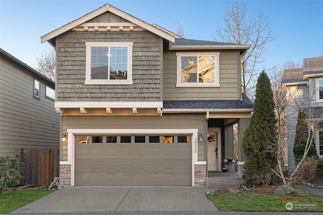 view of front facade featuring a garage