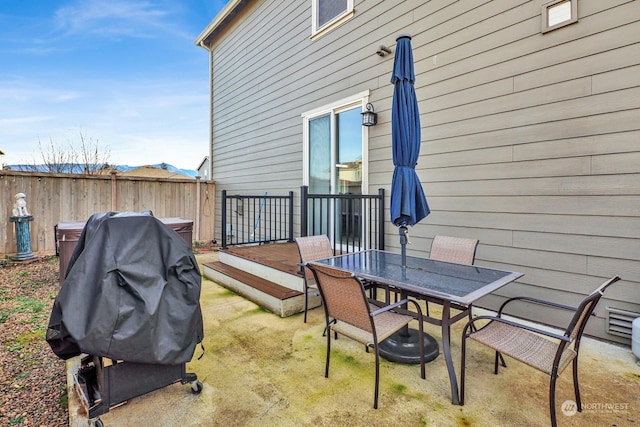 view of patio / terrace featuring grilling area