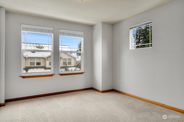 view of carpeted spare room