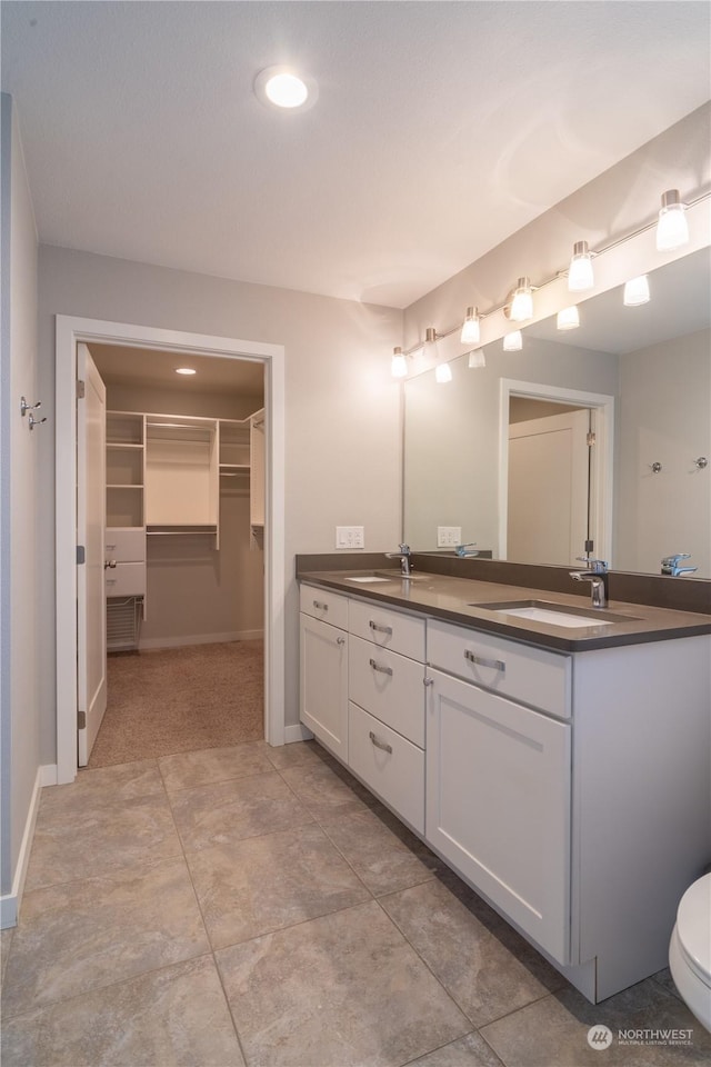 bathroom with vanity