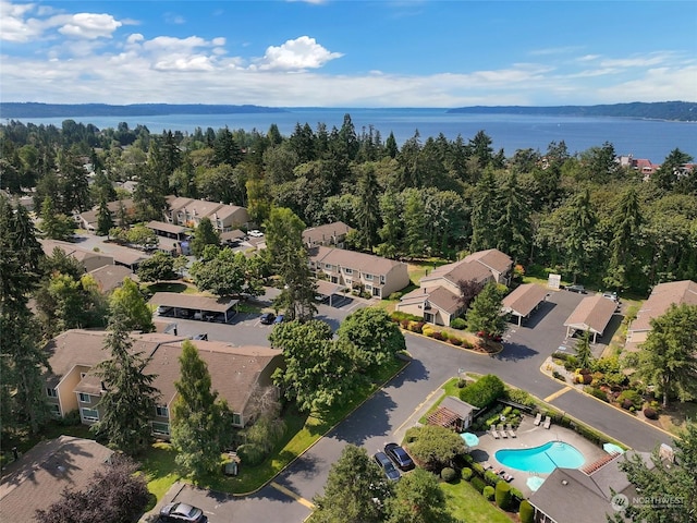 bird's eye view featuring a water view