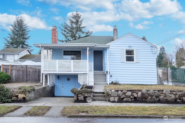 view of front facade with covered porch