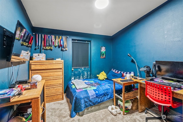 bedroom featuring carpet floors