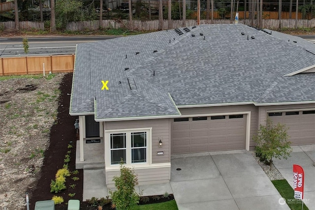 view of front of house featuring a garage