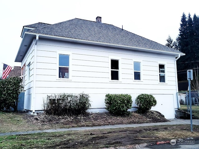 view of home's exterior