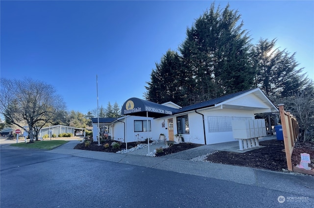 375 Union Ave SE Unit 125, Renton, WA 98059 - view of front facade with driveway