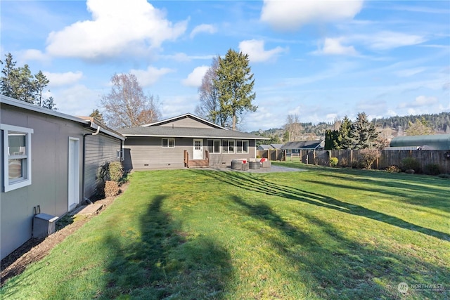 view of yard with a patio area