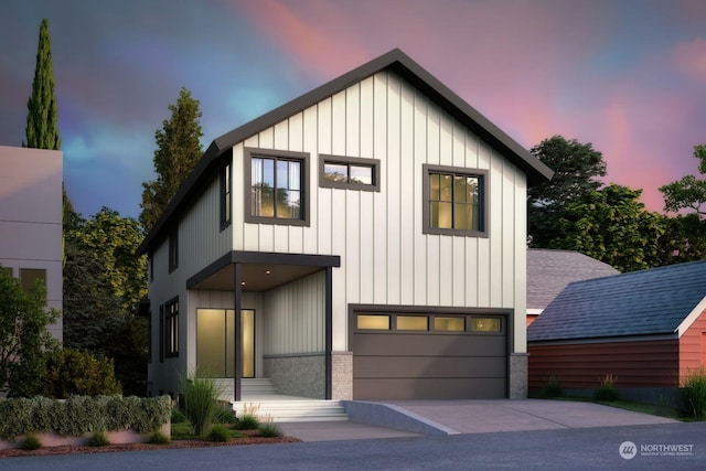 view of front facade with a garage