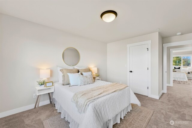 bedroom featuring carpet floors