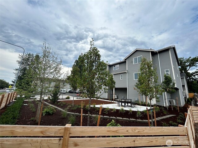 13249 Ambaum Blvd SW Unit C, Burien, WA 98146 - photo 2