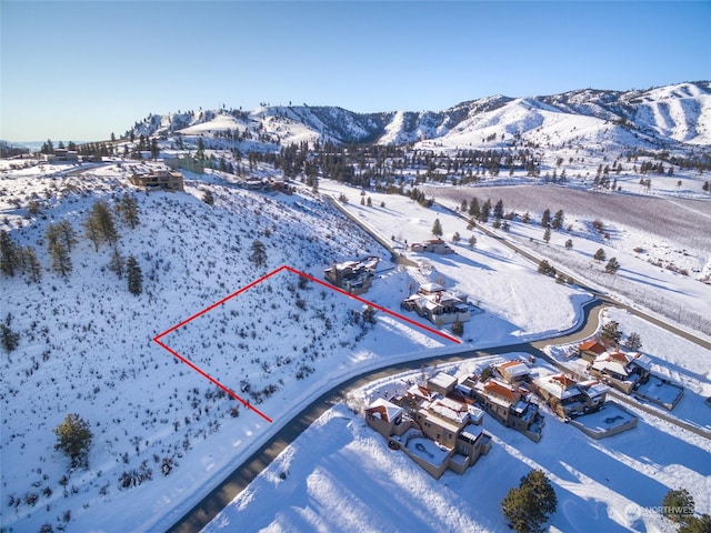 Listing photo 3 for 215 Bandera Way, Chelan WA 98816