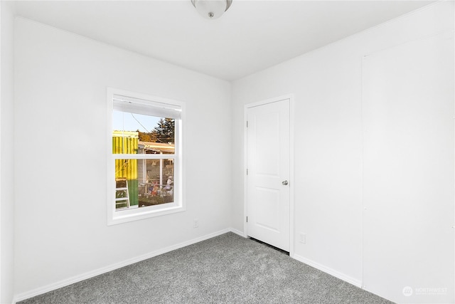 view of carpeted spare room