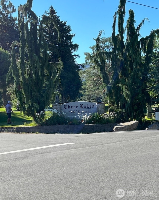 3025 Riverview Ln, Malaga, WA 98828