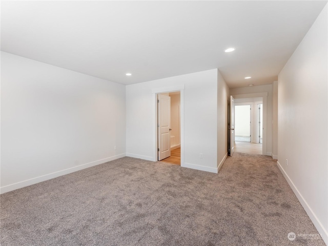 view of carpeted spare room