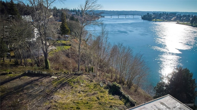 Listing photo 2 for 1231 Campbell Way, Bremerton WA 98310