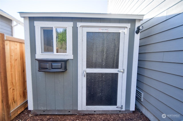 view of outbuilding