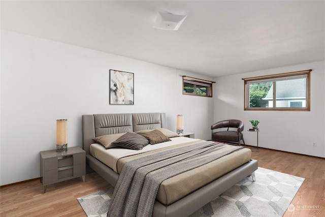 550 SW Waterloo Ave, Oak Harbor, WA 98277 - bedroom with light hardwood / wood-style floors