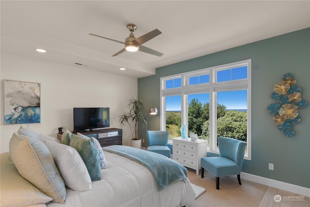 bedroom featuring ceiling fan