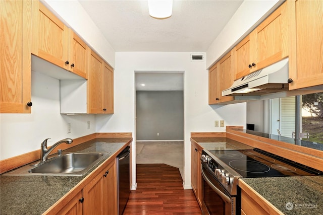 kitchen with black dishwasher, sink, dark hardwood / wood-style flooring, and electric stove