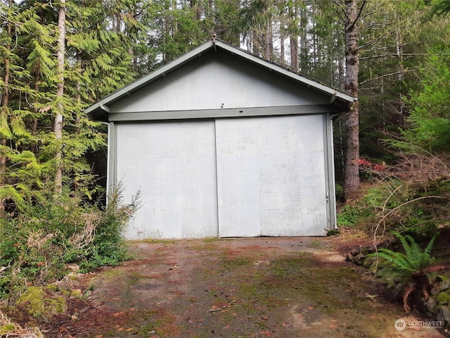 view of outbuilding