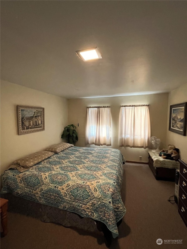 view of carpeted bedroom