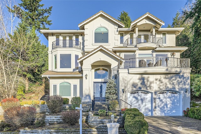 view of front of home with a balcony