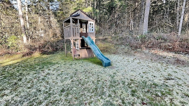 view of play area featuring a yard