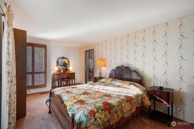 view of carpeted bedroom