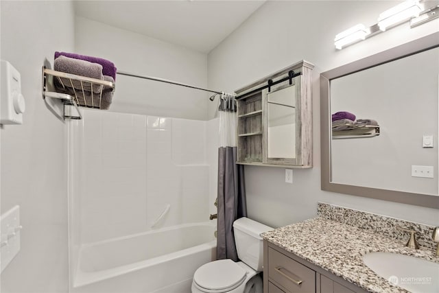 full bathroom featuring vanity, shower / tub combo with curtain, and toilet