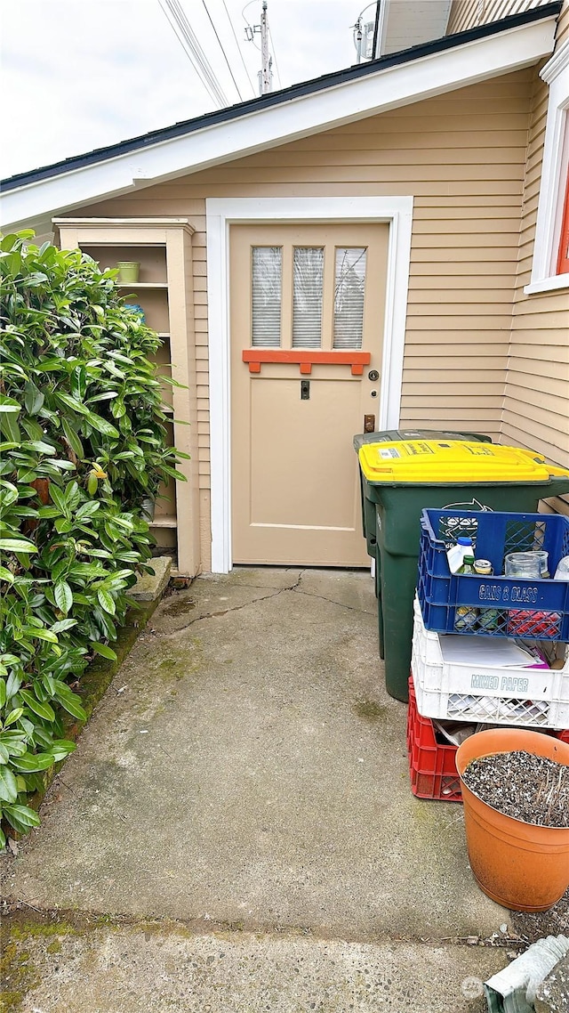 view of entrance to property