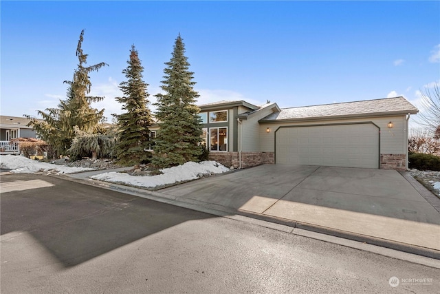 view of front of home featuring a garage