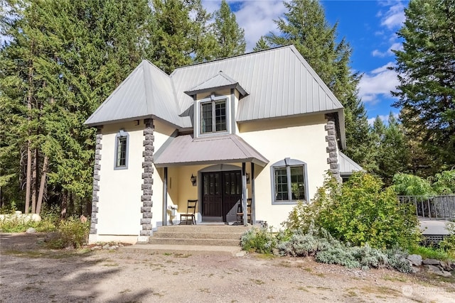 view of front of home with a porch