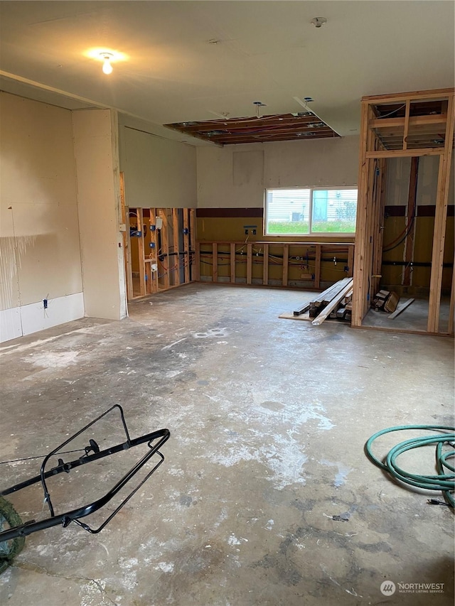 miscellaneous room featuring concrete flooring