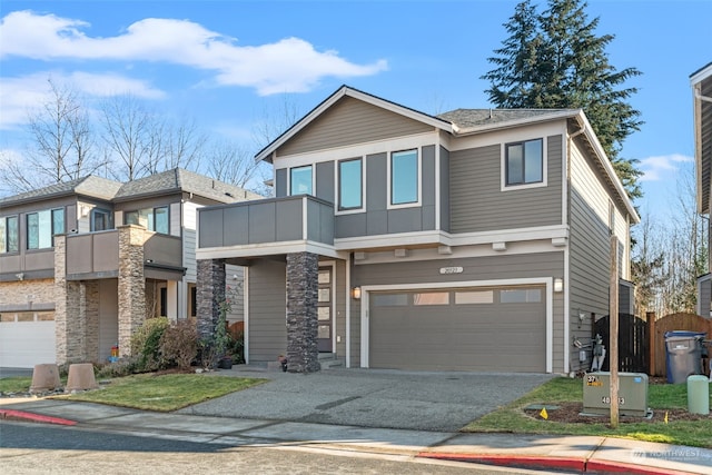 view of front facade with a garage