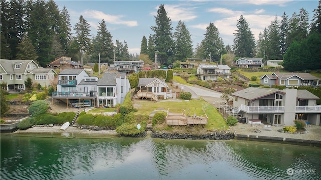 bird's eye view featuring a water view