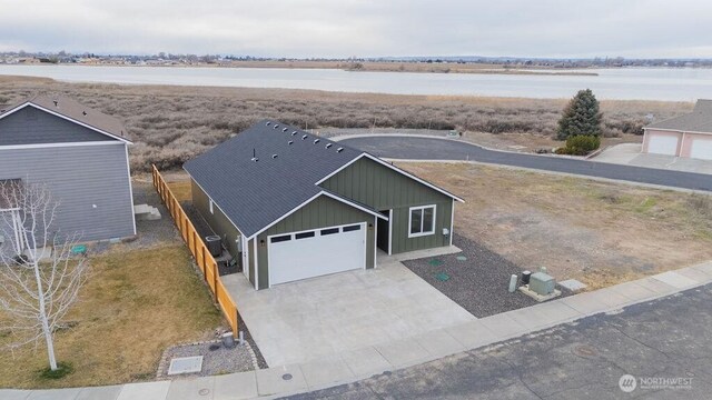 1300 Marina Dr Unit 12, Moses Lake, WA 98837 - bird's eye view with a water view