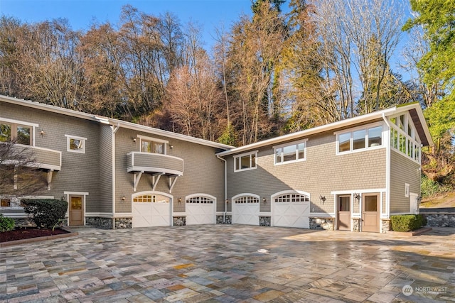 view of front of house with a garage