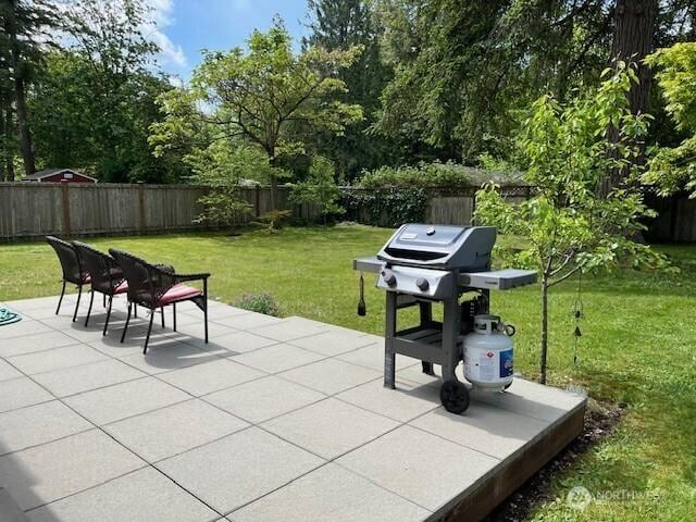 22507 SE 304th Pl, Black Diamond, WA 98010 - view of patio / terrace with grilling area