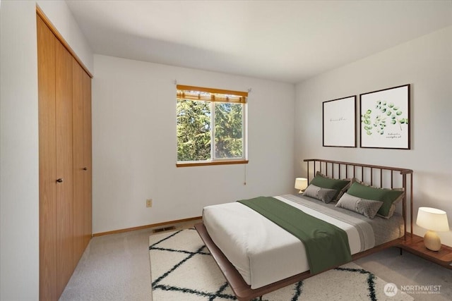 view of carpeted bedroom