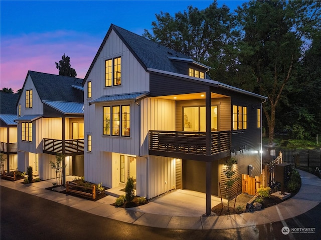 view of front of home with a garage