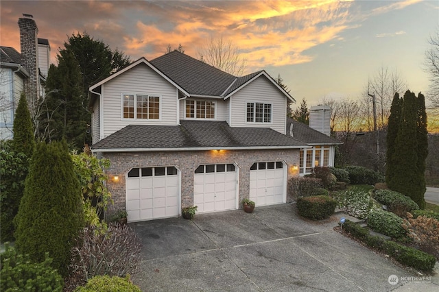 view of front facade with a garage