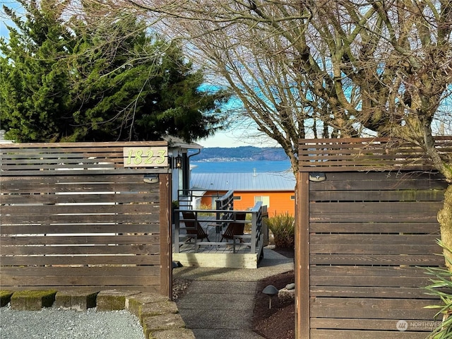 exterior space with a mountain view