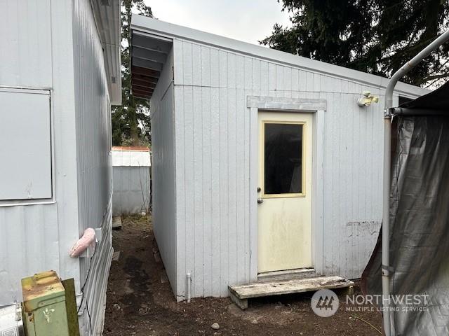 view of outbuilding